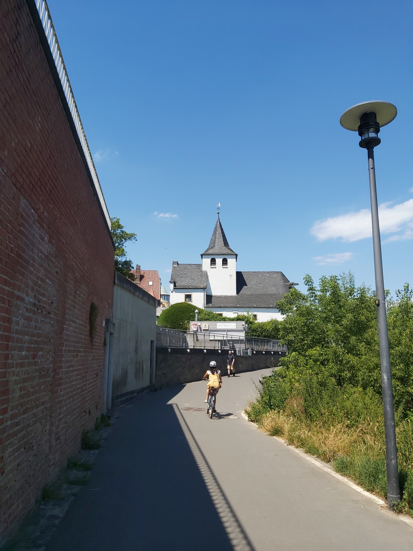 Von Wesseling Nach Koln